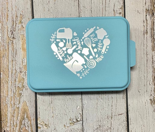 Engraved Cake Pan with Baking Design 🎂🍪