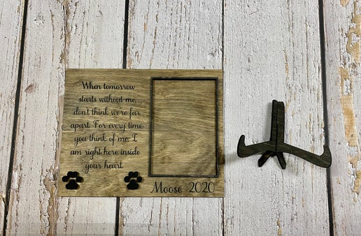 Customizable Pet Memorial Frame – A Beautiful Tribute