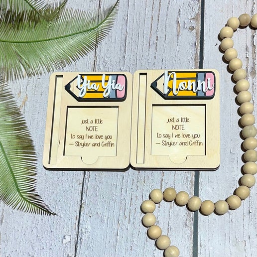 Personalized Wooden Post-It Note Holder – The Perfect Thoughtful Gift! ✏️💛