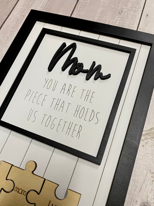 Customizable Puzzle Piece Mom Sign – A Gift from the Heart