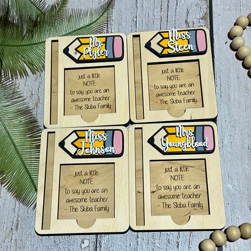Personalized Wooden Post-It Note Holder – The Perfect Thoughtful Gift! ✏️💛